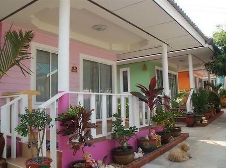 Hotel Baan Im Em Pattaya Exterior foto
